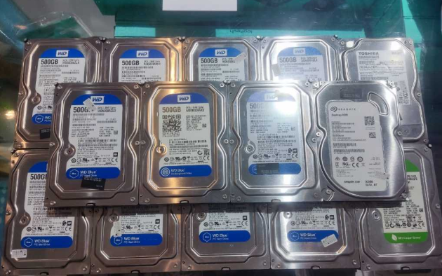 500 HARD DRIVE SEAGATE/TOSHIBA/WD